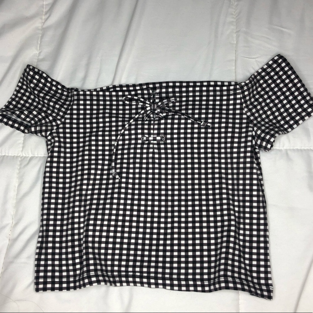 Off the shoulder crop too
